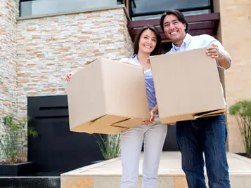 new-york-moving-couples